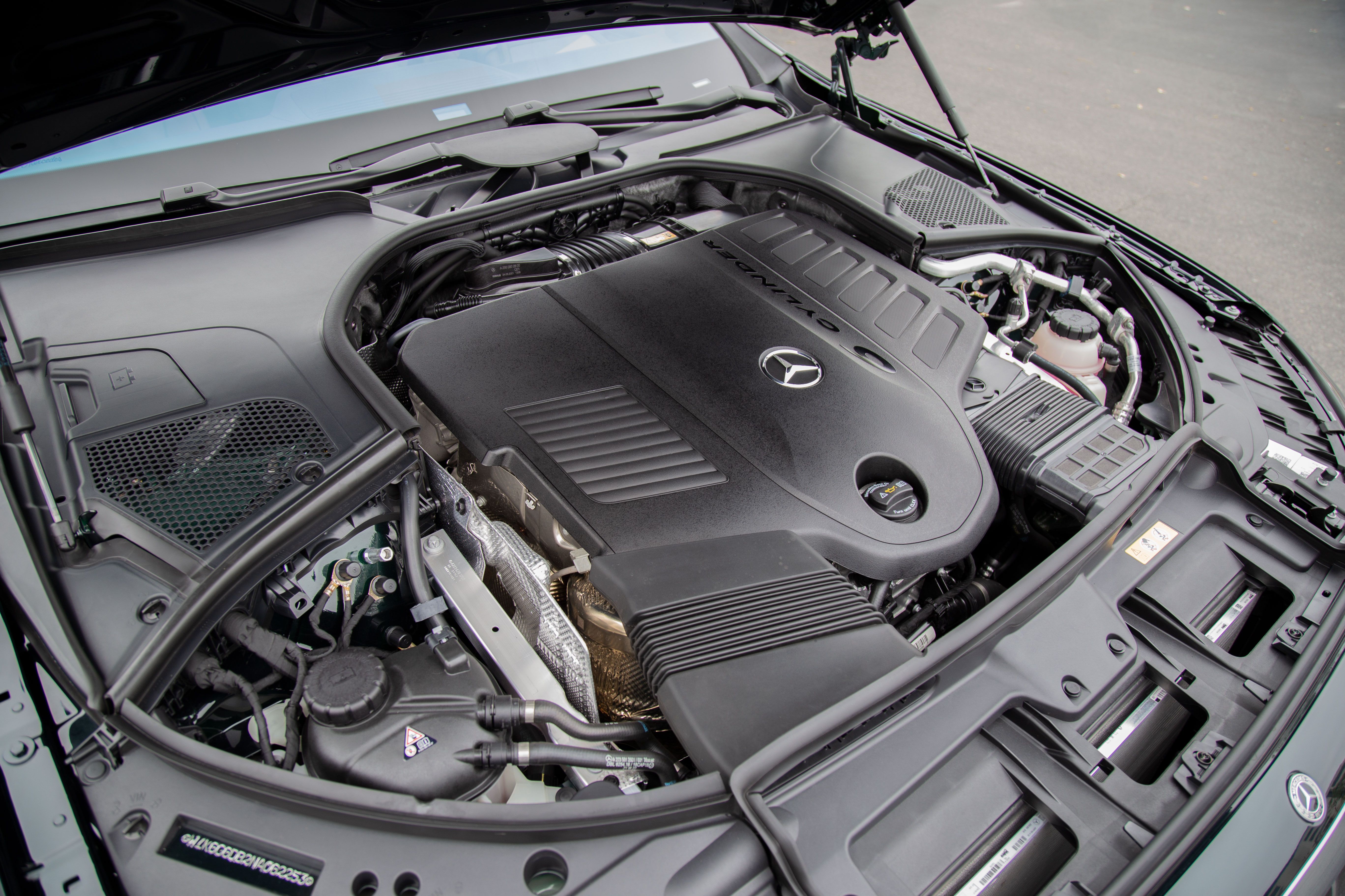 2022 Mercedes-Benz S500 4Matic Engine Shot