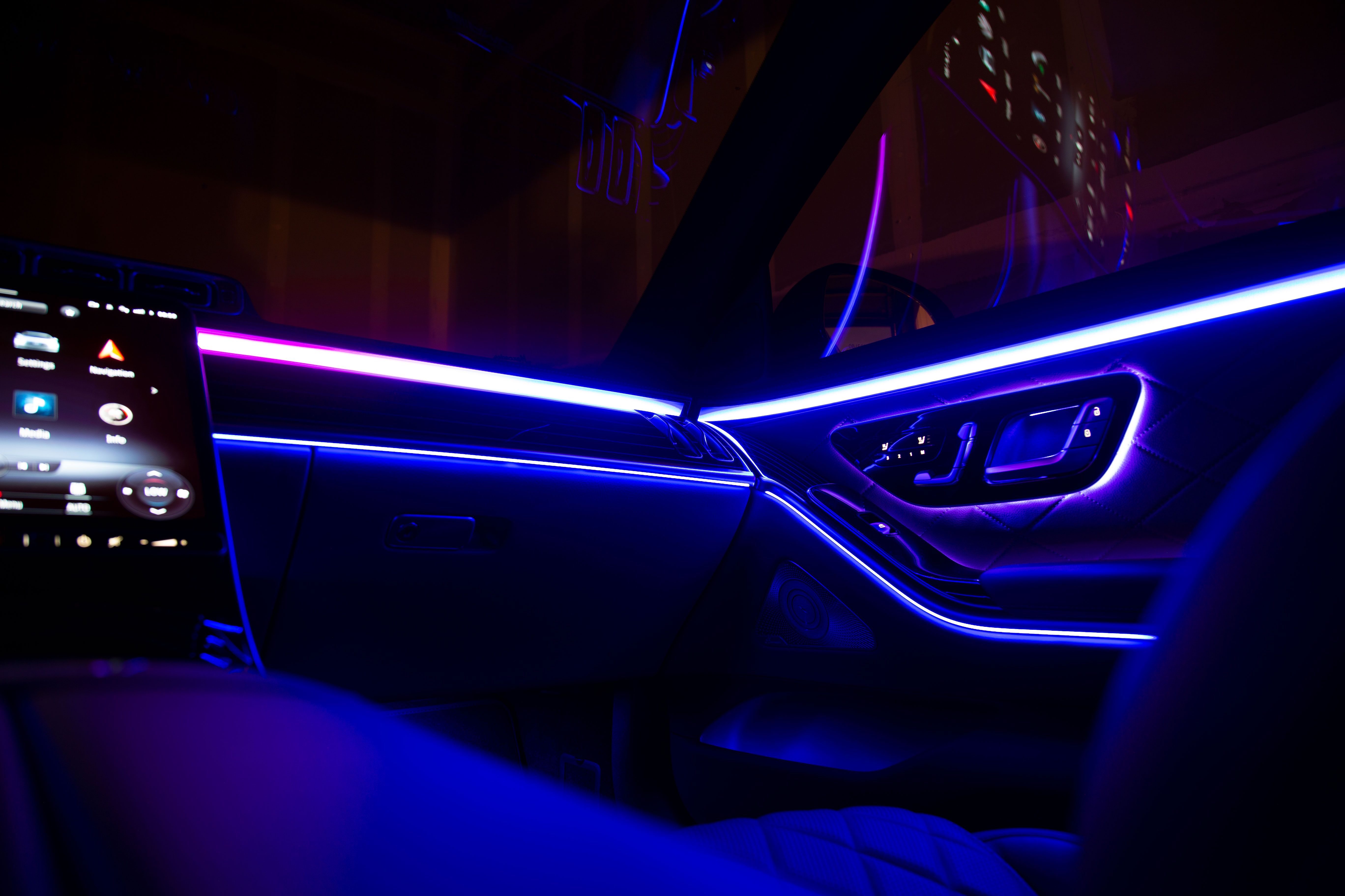2022 Mercedes-Benz S500 4Matic Cabin Ambient Lights