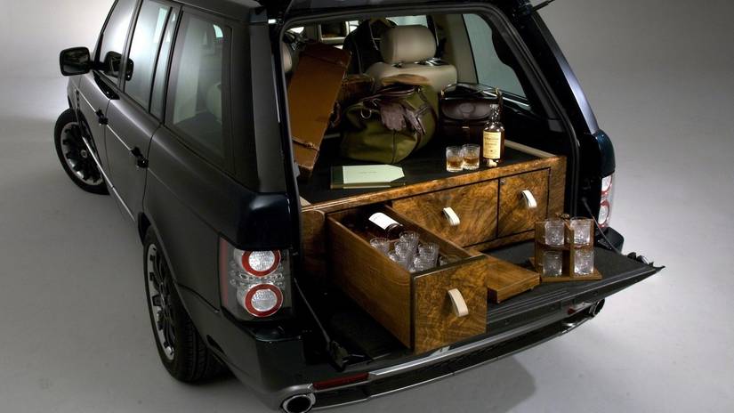 10 Awesome Car Features Only Found In Luxury Cars