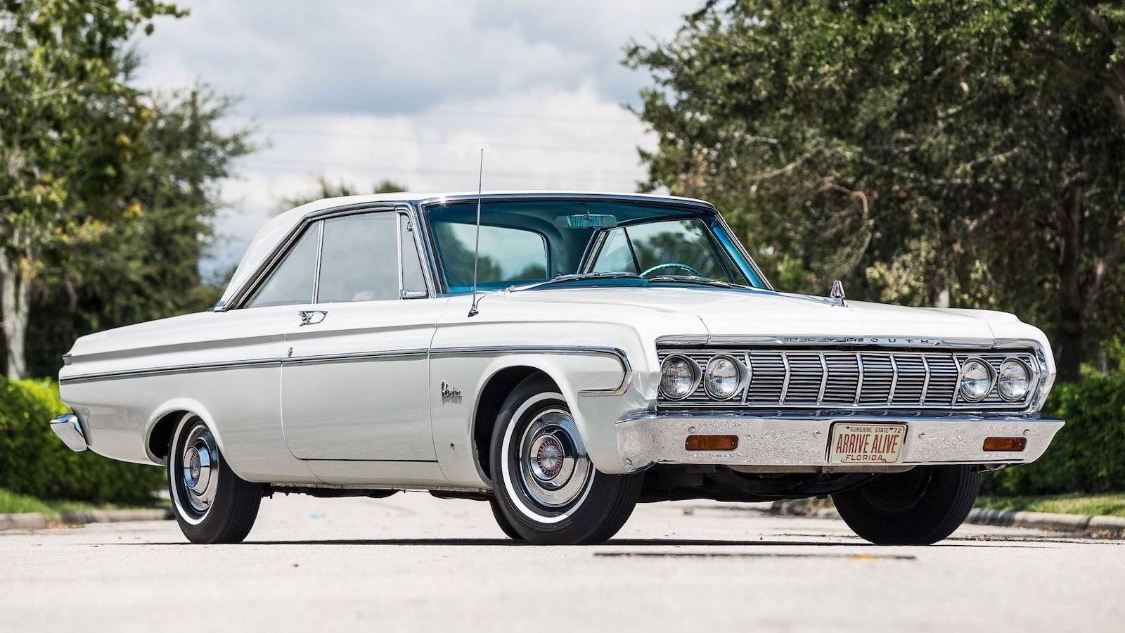 ★配送可能★　ユニバーサルホビーズ製　Plymouth Belvedere 1964 Plymouth - Belvédère 1964 - Universal Hobbies - 1/43 - Autos