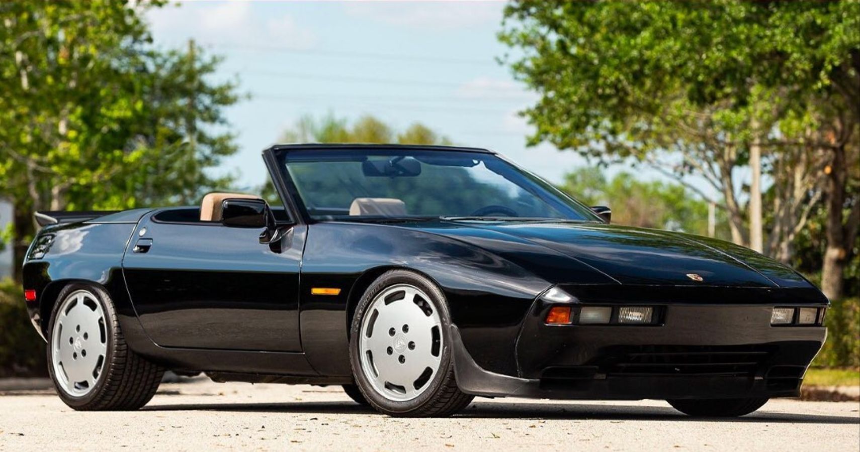 Renderer Creates Spyder Version Of Porsche 928