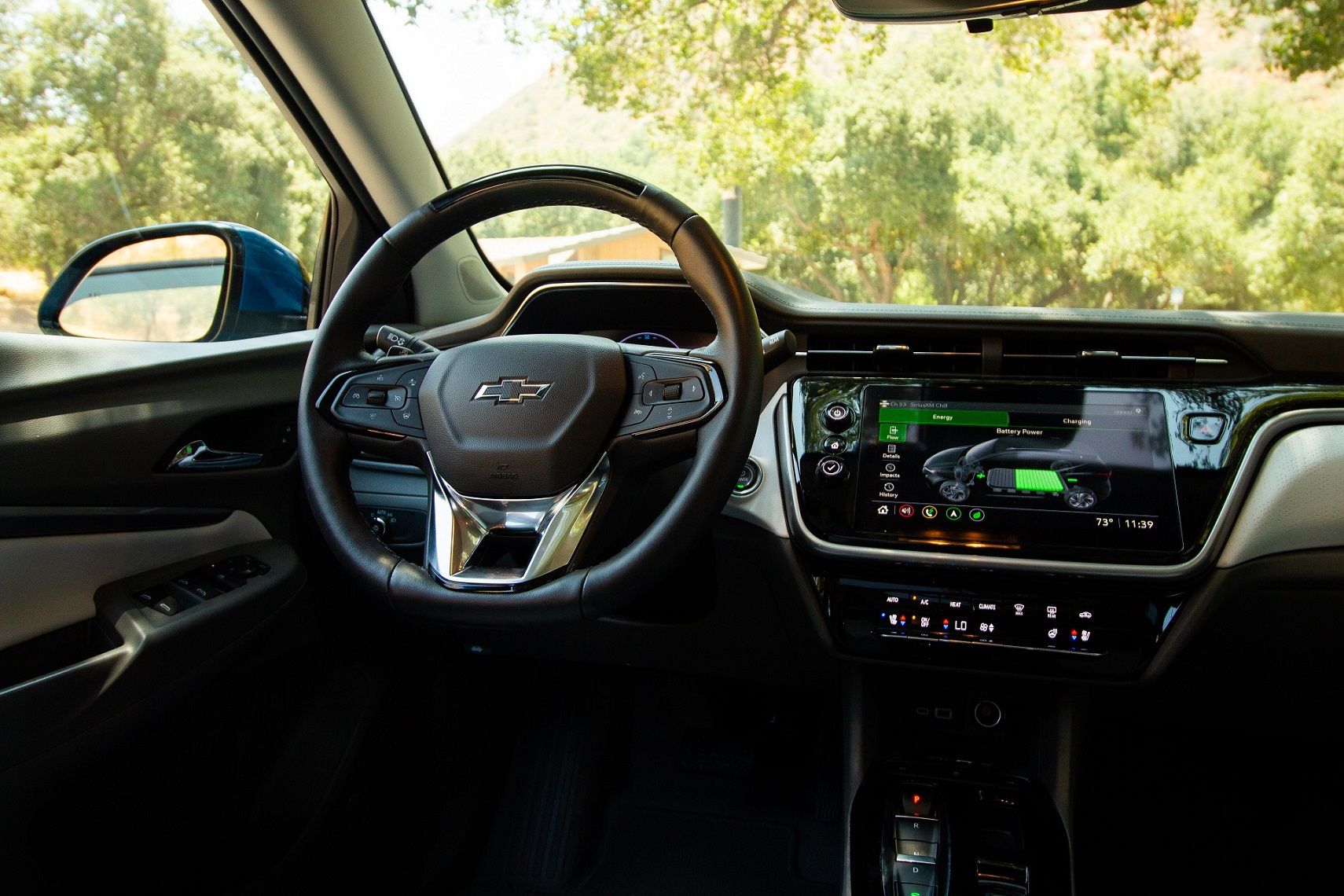 2023 Chevrolet Bolt EUV Premier Interior Steering Wheel