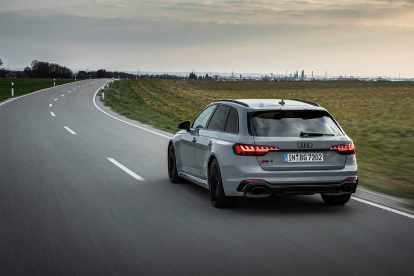 These Are Our Favorite Features Of The 2022 Audi RS4