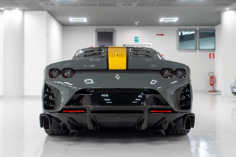 10 Reasons Why The Ferrari 812 Competizione Is So Awesome