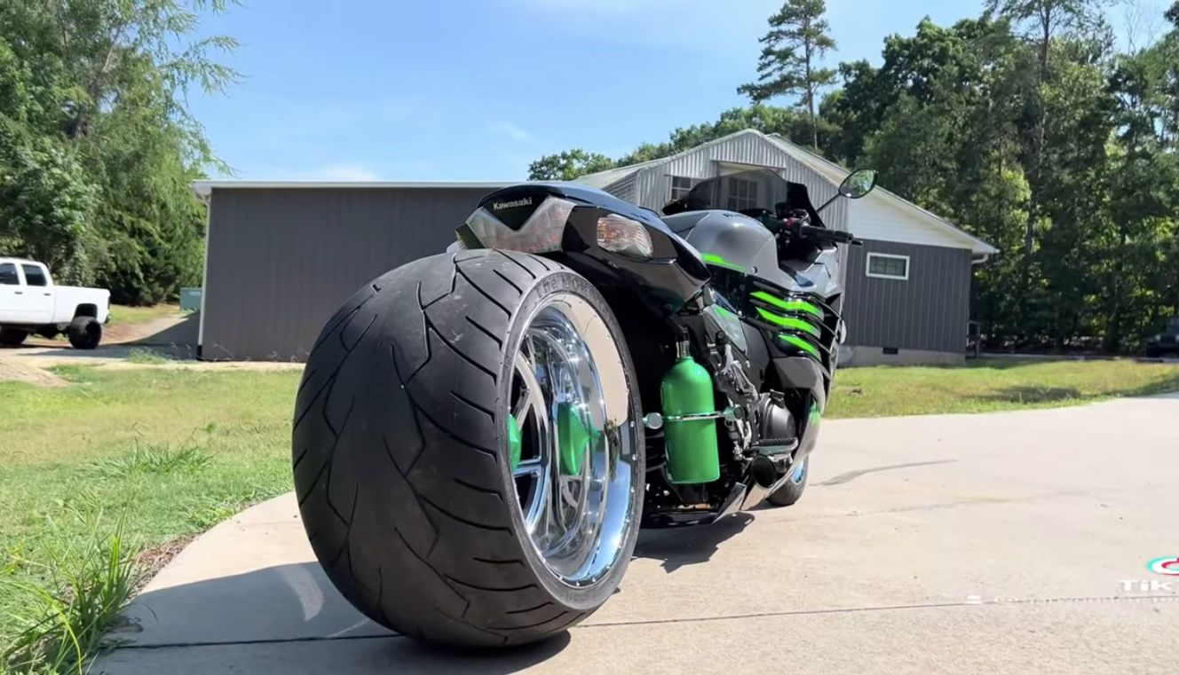 Custom-Built Kawasaki ZX14 Makes This Ninja Anything But Sneaky