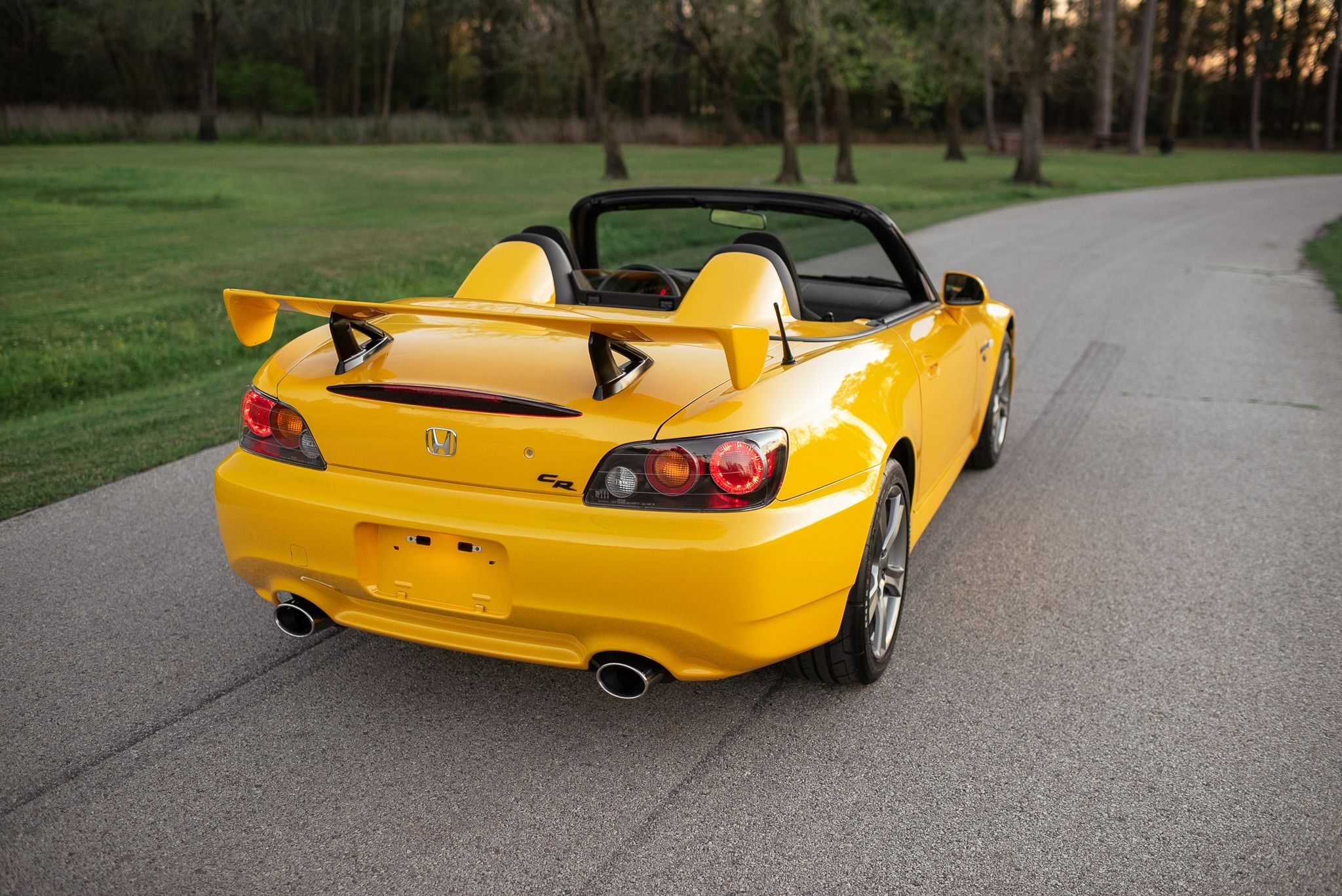Here's Why The Honda S2000 Is Still One Of The Best Head-Turners