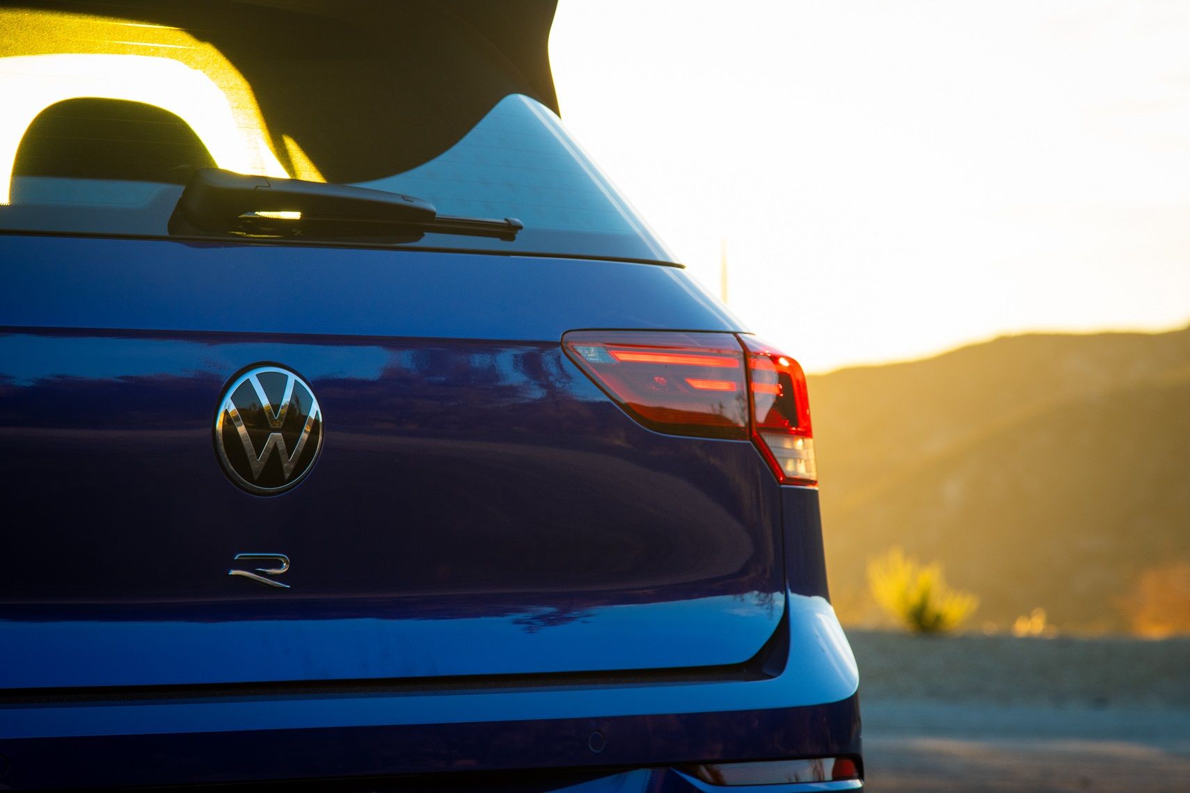 2022 VW Golf R badges