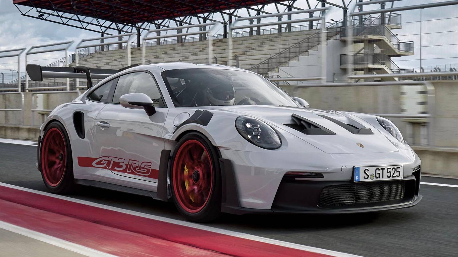 Here's What Makes The Porsche 911 GT3 RS The Perfect Weapon For