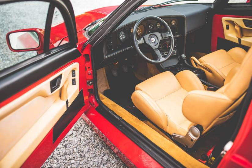These Are Our 8 Favorite Alfa Romeo Sports Cars Of All Time
