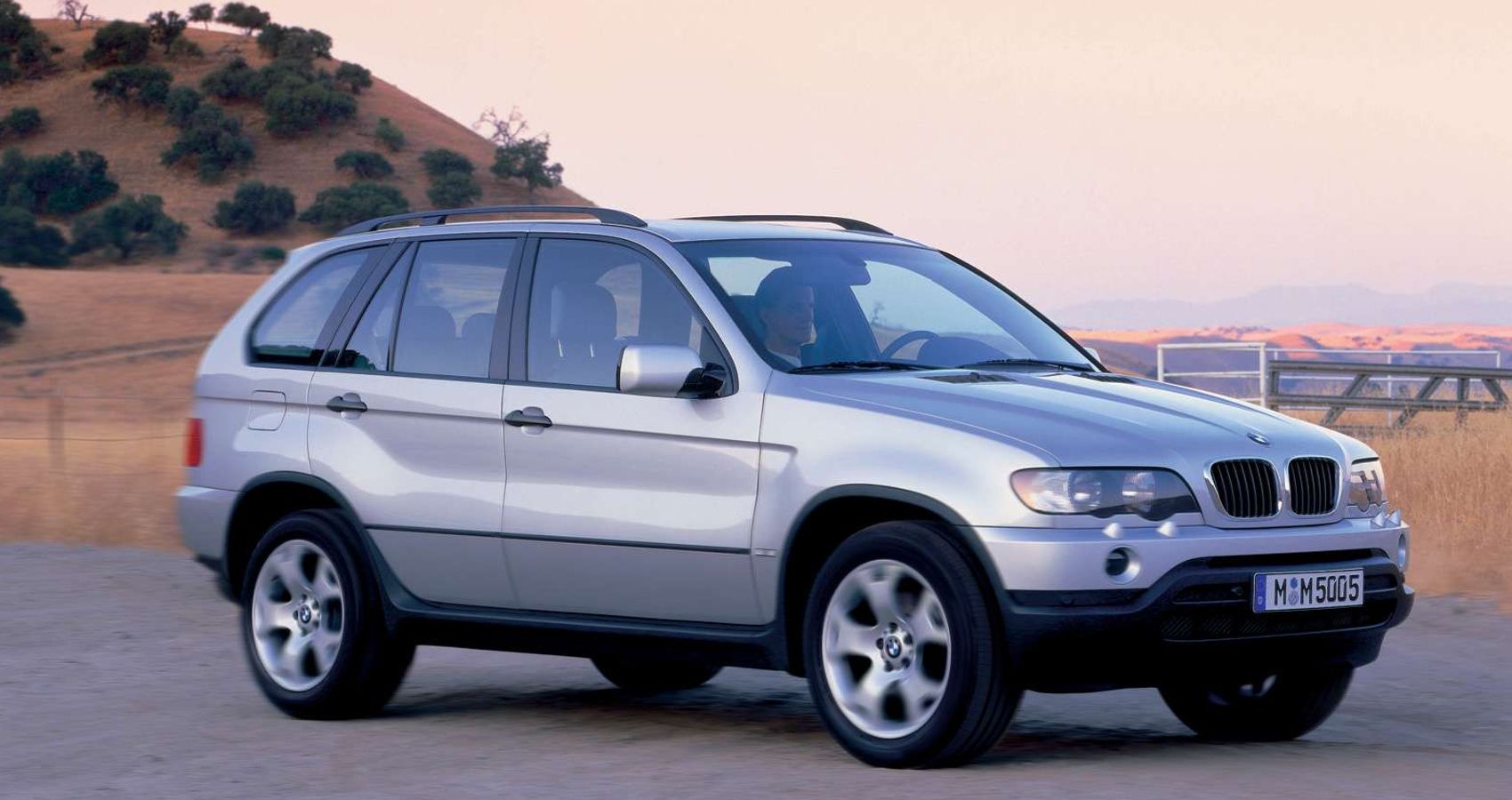 2000y-2006y bmw X5 E53 車高調 バネサス フルキット