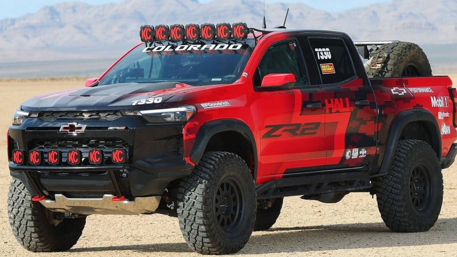 The New Chevrolet Colorado ZR2 Pickup Now Has A Hardcore Racing Model