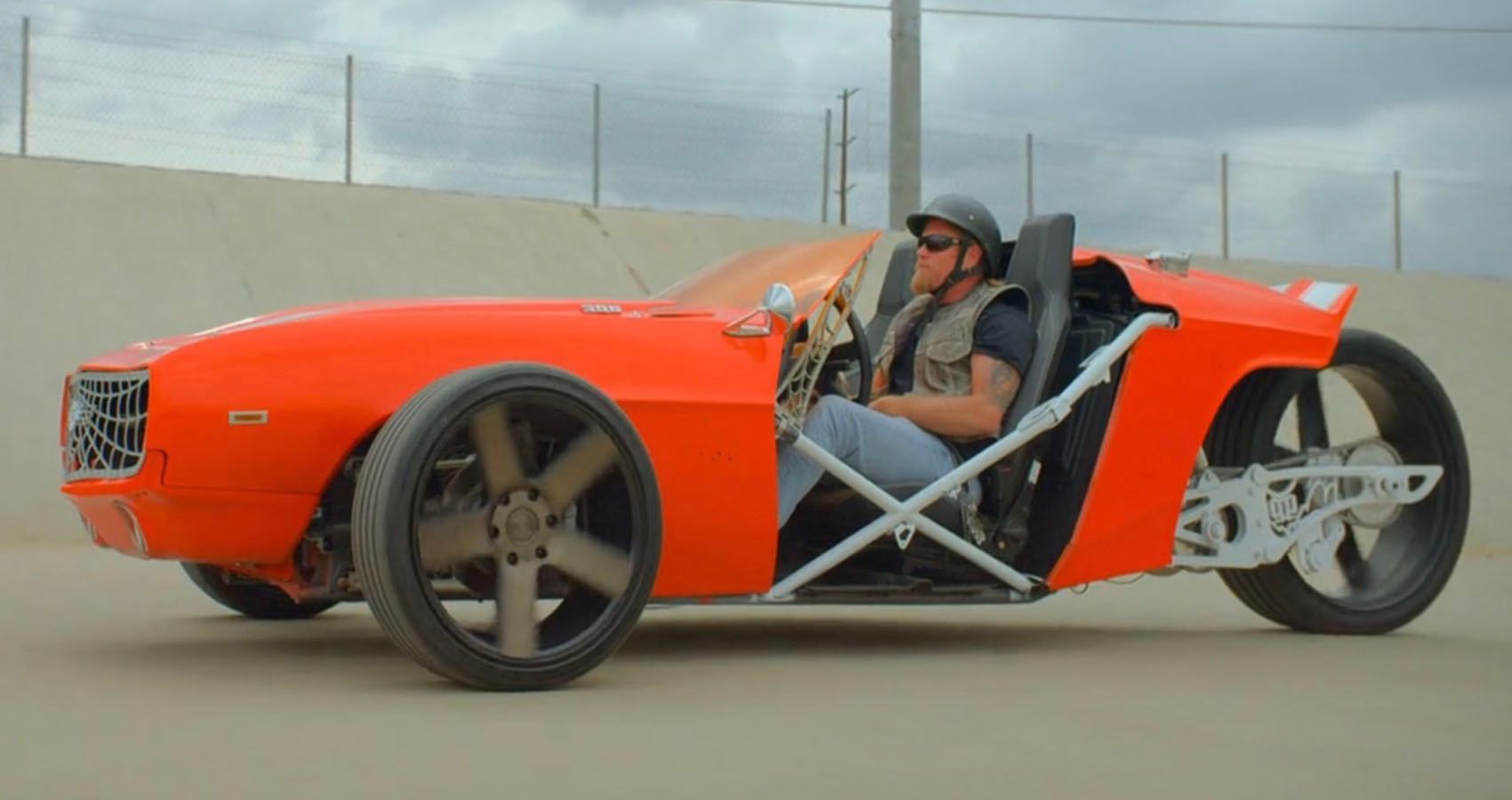 Gotham Garage Slingshot Camaro