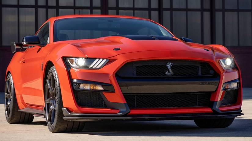 Ford-Mustang_Shelby_GT500-2022-