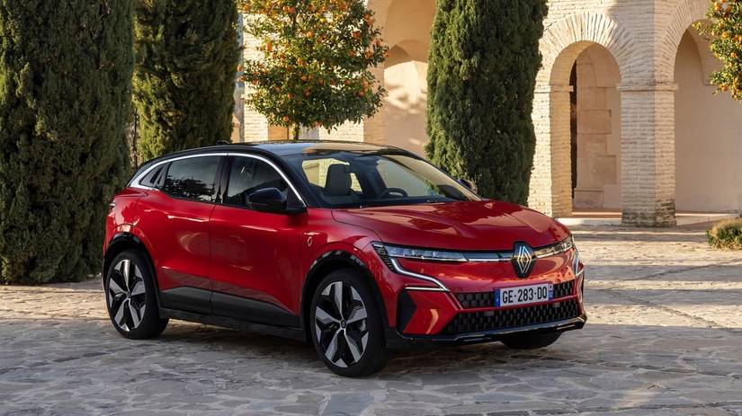 Renault-Megane_E-Tech-2022