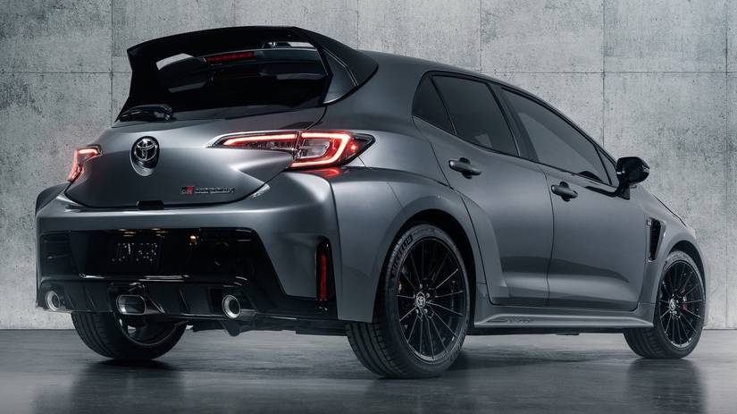 Toyota-GR_Corolla-2023-Rear