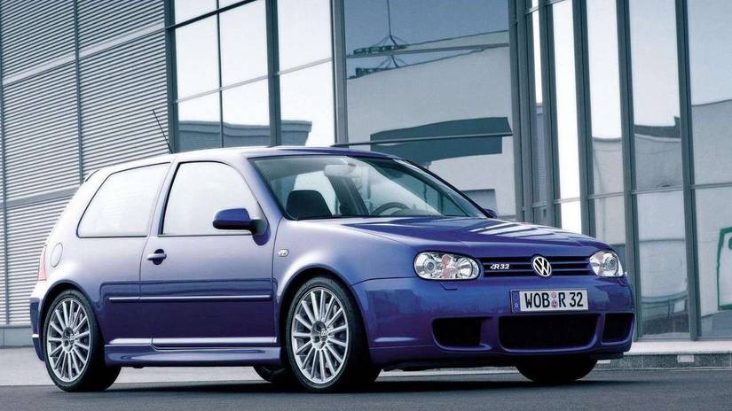 10 Everyday Cars From The 2000s That Are Guaranteed To Be Future Classics