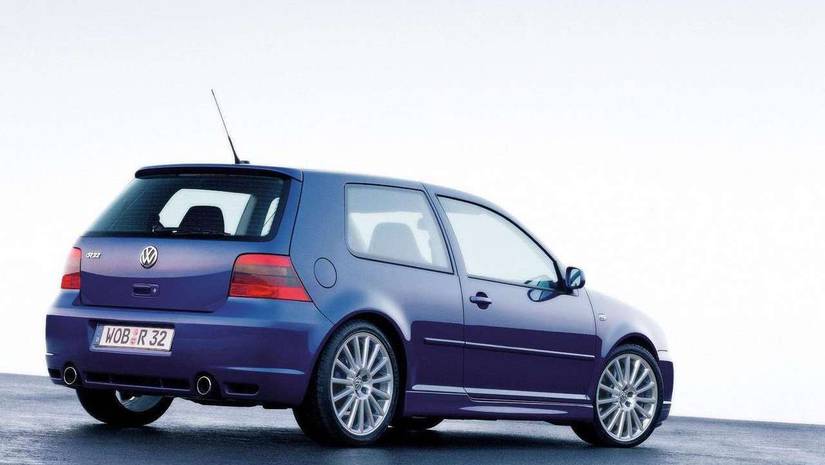 10 Everyday Cars From The 2000s That Are Guaranteed To Be Future Classics