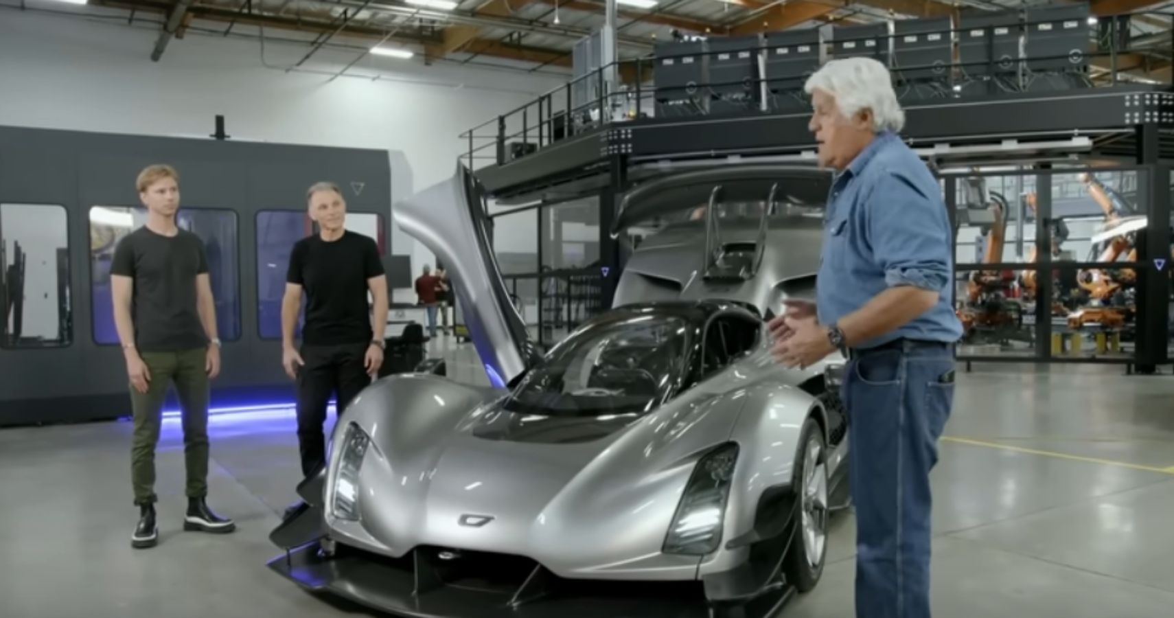 非常に珍しい!ピットクルー by ジム・バンバーフェラーリとルノーレア！！！！ Jay Leno Reveals What He Thinks Of The Czinger 3D-Printed Hypercar