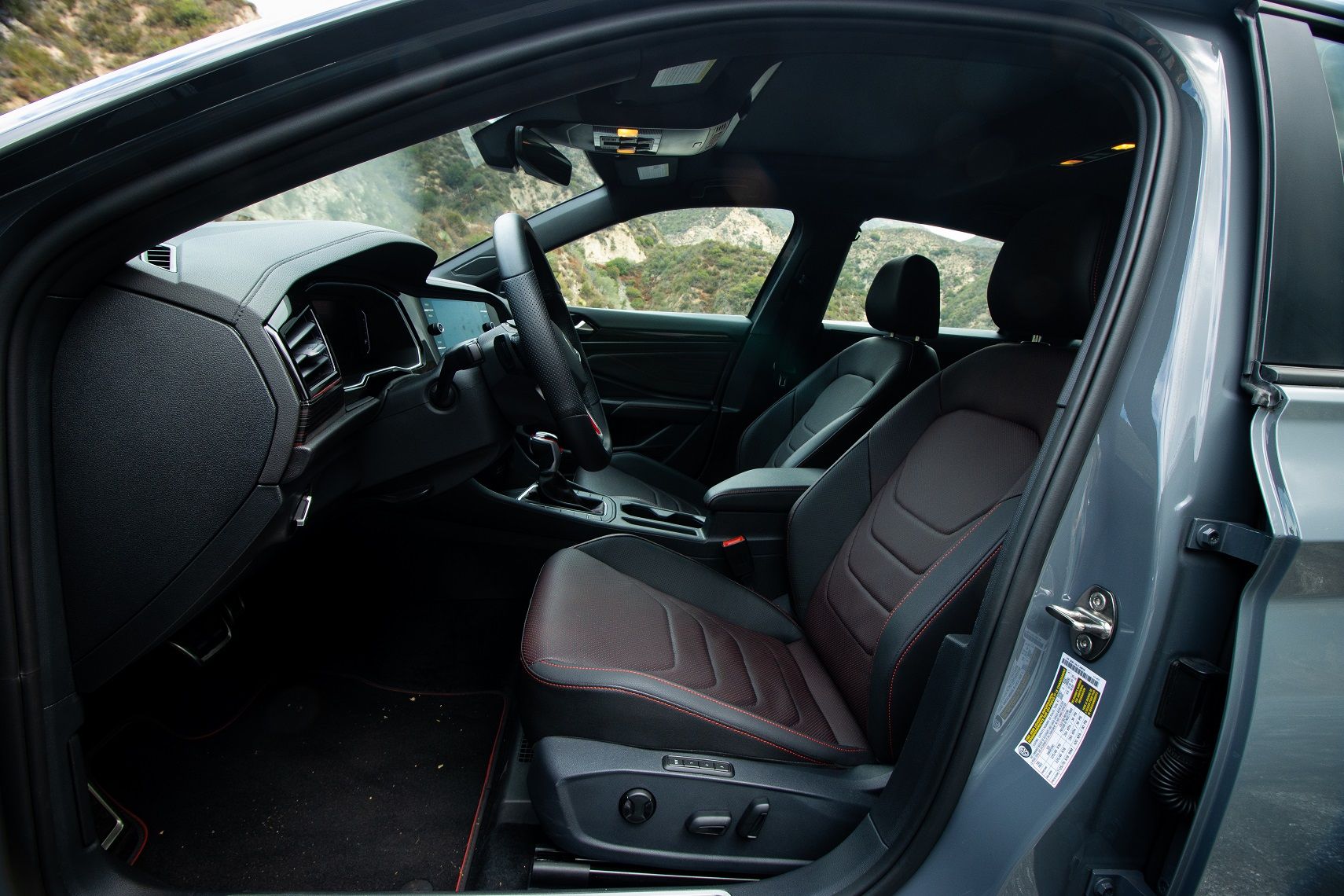 2022 Volkswagen Jetta GLI Black Interior Front Leather Seats