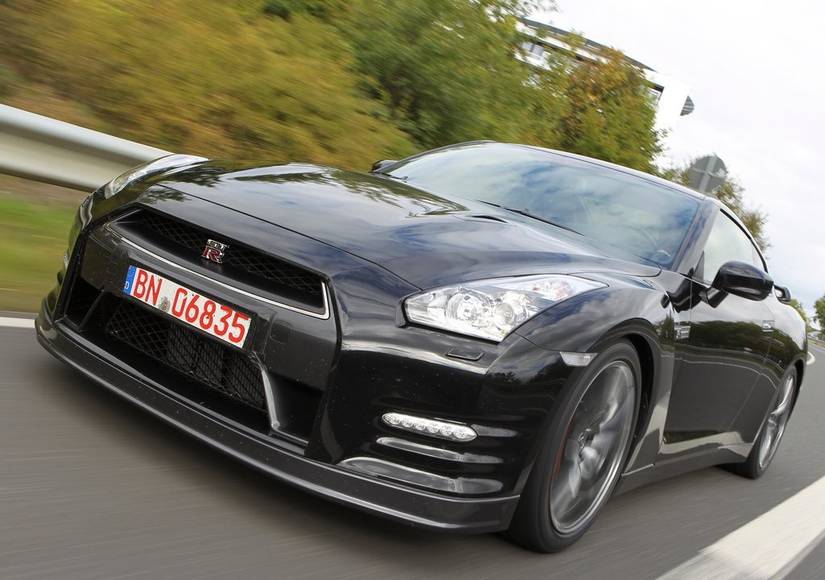 10 Reasons Why Gearheads Love The R35 Nissan GT-R