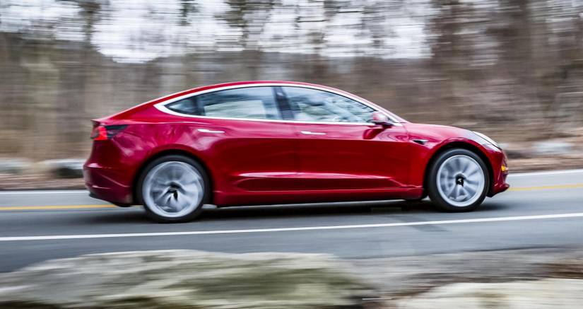 These Are Our Favorite Features Of The Tesla Model 3