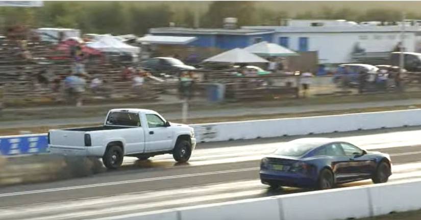 Watch A Few Muscle Cars Take On A Tesla Model S Plaid At The Drag Strip