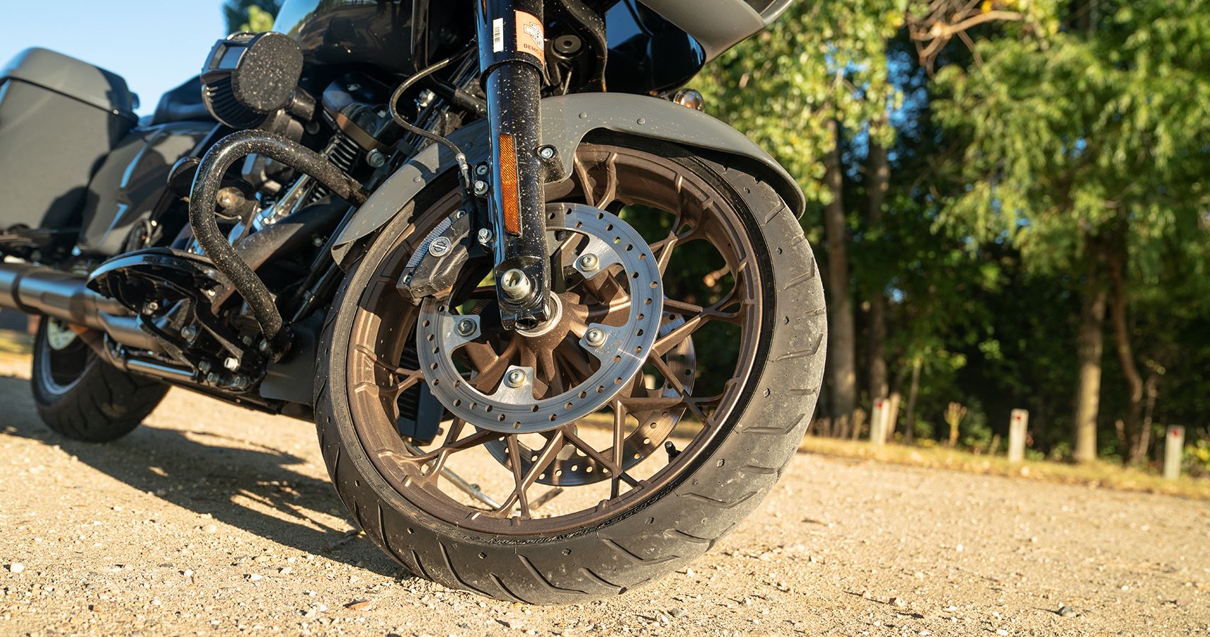 2022 Harley-Davidson Road Glide ST front wheel