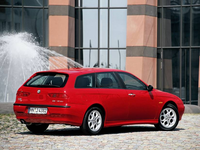 10 Cars That Define Alfa Romeo