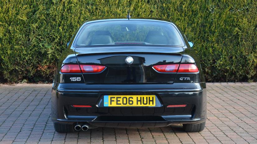10 Reasons Why Gearheads Should Consider Buying The Alfa Romeo 156 GTA