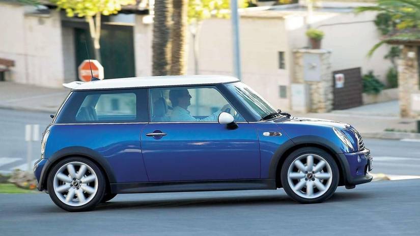 5 Reasons Why The R56 Mini Cooper S Is Awesome (5 Reasons Why We'd ...
