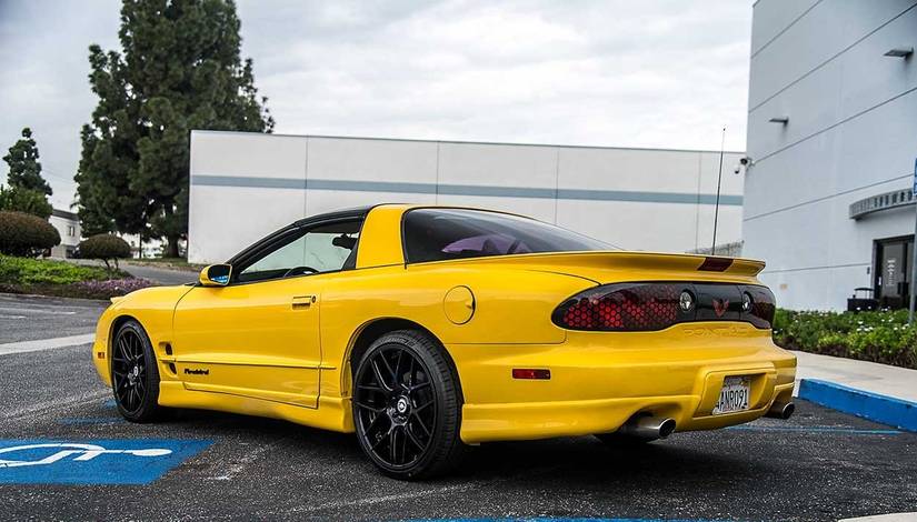 10 Coupes That Used To Be Different... Now They're Just Weird