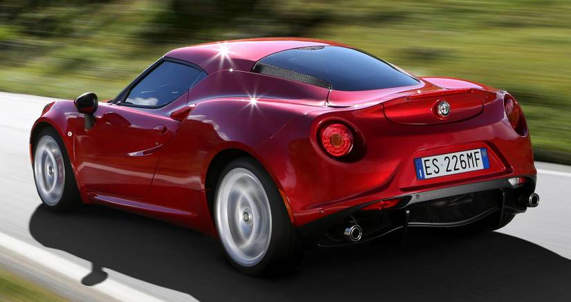 10 Times Carmakers Built Great Cars... That Flopped Spectacularly