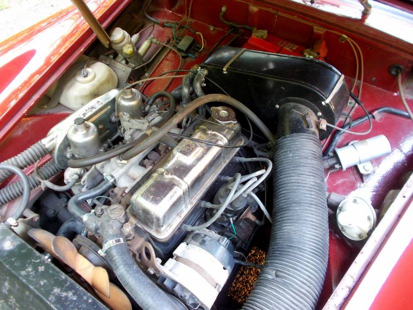 8 Things We Love About The MG Midget (2 Reasons Why We'd Never Buy One)