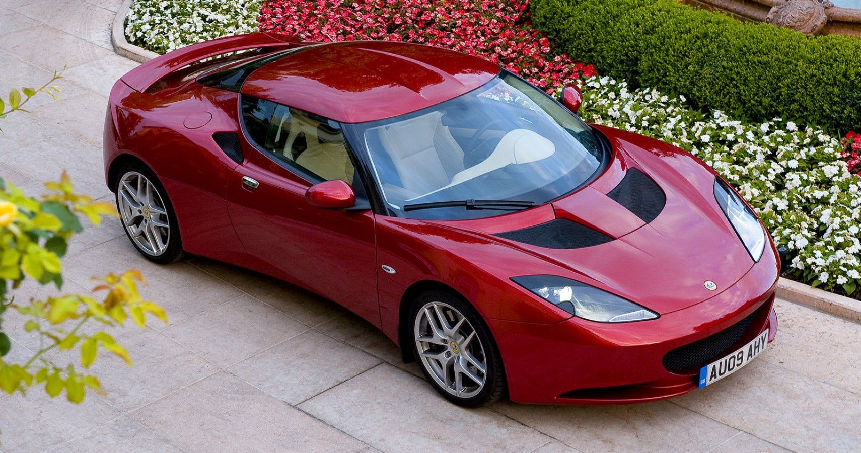 Why A Used Lotus Evora For $50,000 Is Every Gearhead's Dream Car