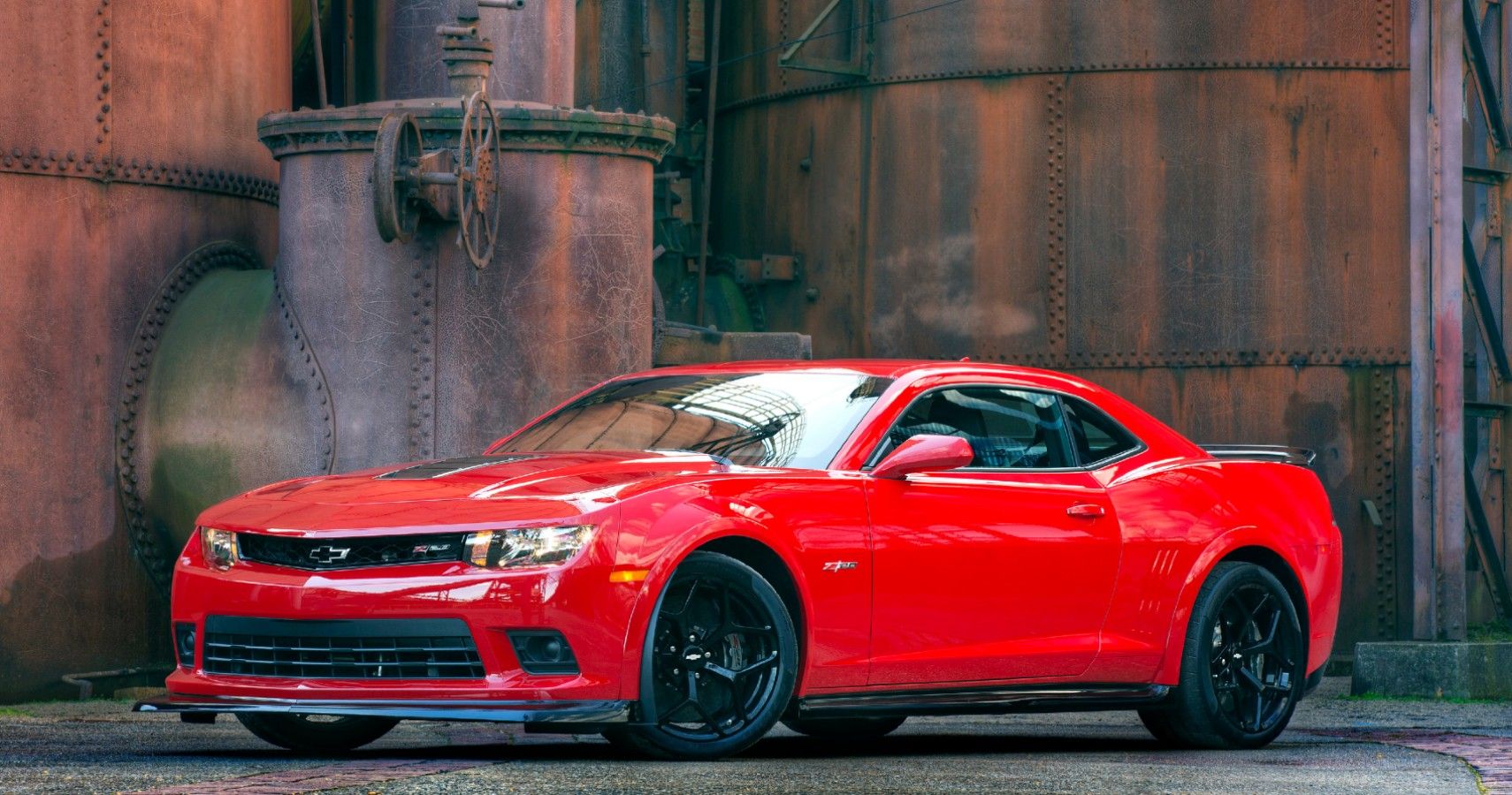 Here's What Makes The 2014 Chevrolet Camaro Z/28 So Special, image size:1710x900