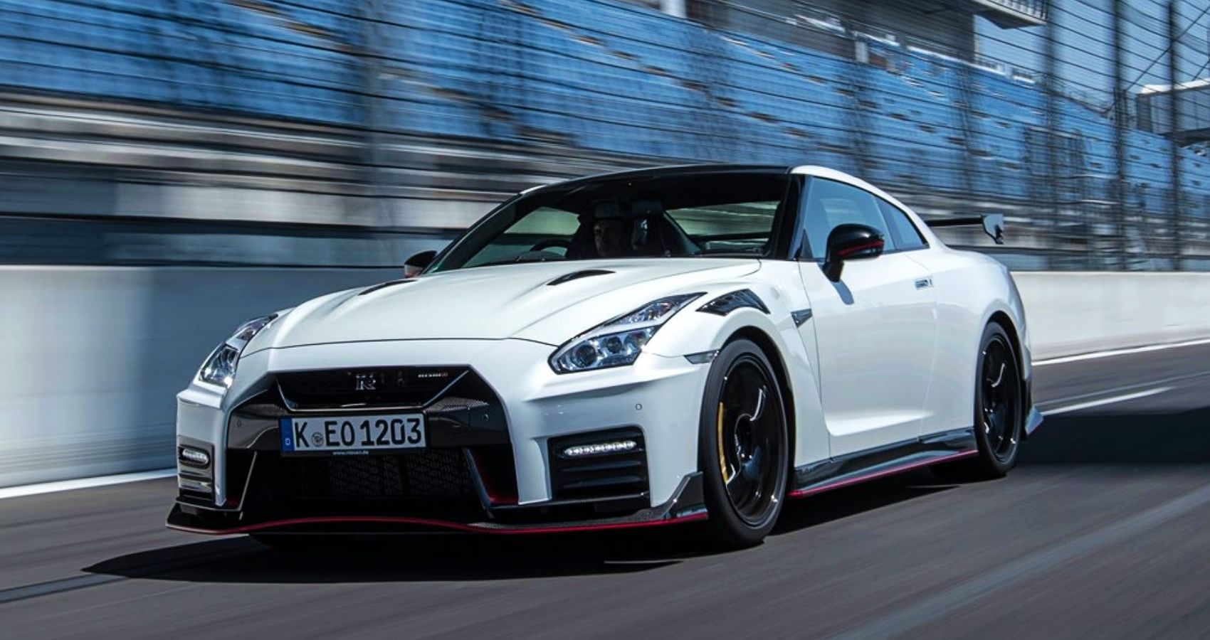 Which car can defeat GT-R?