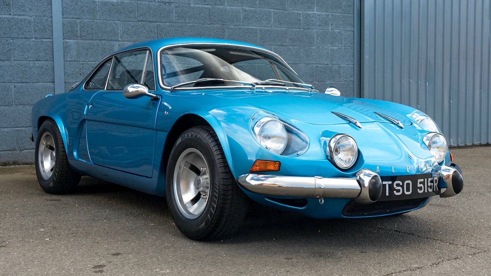 A Detailed Look Back At The Original Alpine A110