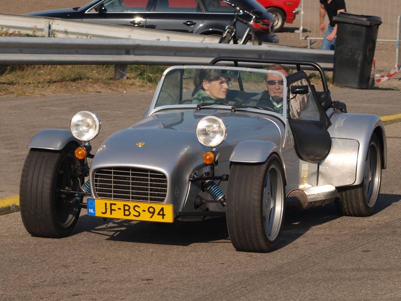 10 Reasons Why Every Driving Enthusiast Should Get Behind The Wheel Of ...