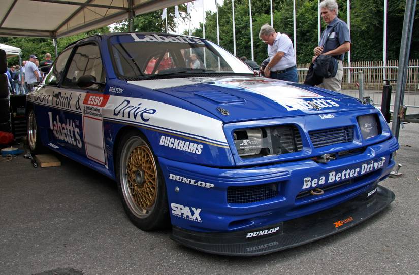 A Detailed Look Back At The Ford Sierra RS500 Cosworth