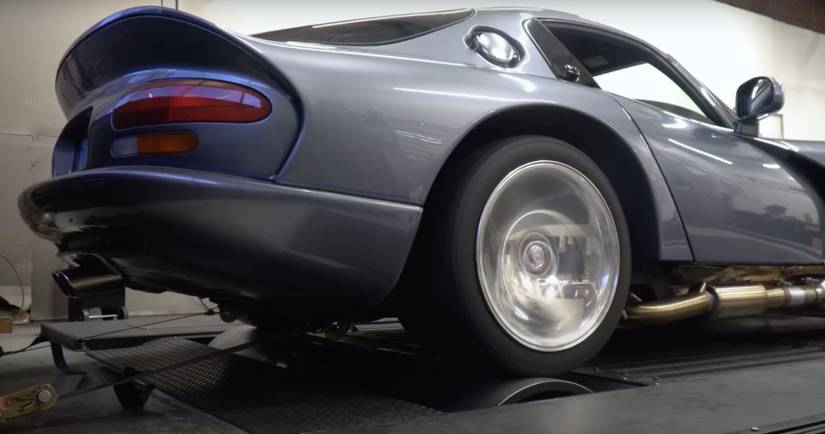 Vipers Back Rocker This Is The Best Sounding Dodge Viper V10 Engine With Custom Exhaust