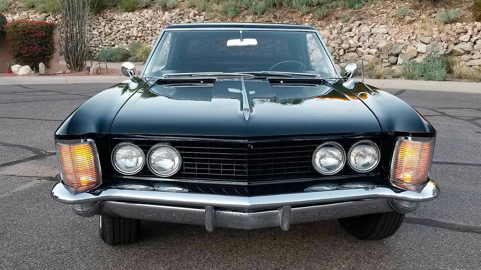 15 Most Macho American Coupes That Turn Heads Everywhere They Go