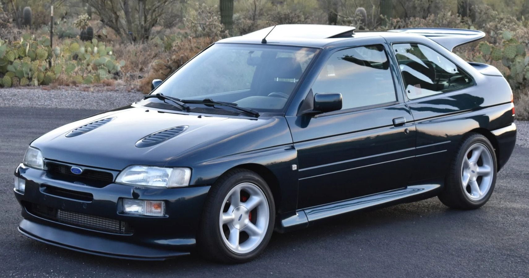 A Detailed Look Back At The Ford Escort RS Cosworth