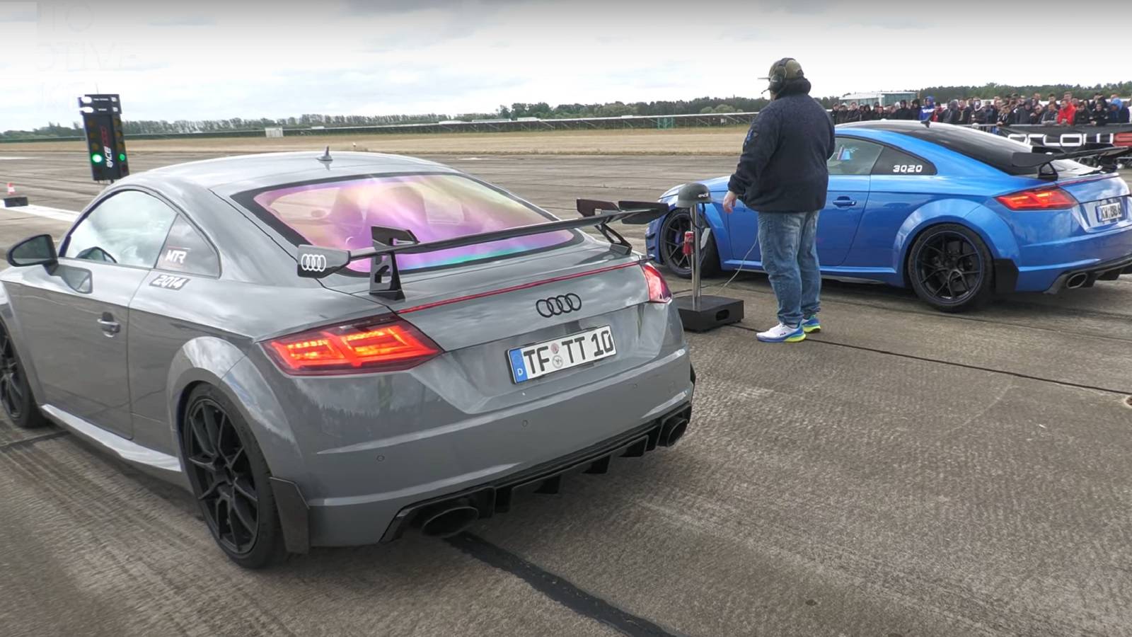 Tt Rss Watch These 2 Audi TT-RSs And BMW M3 Battle It Out At The Half Mile Track