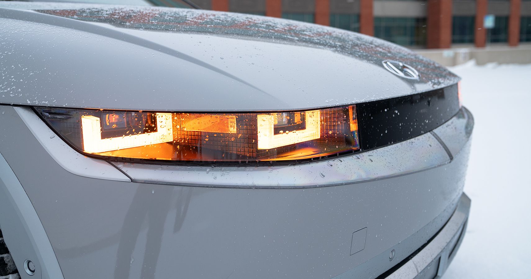 2023 Hyundai Ioniq 5 headlights