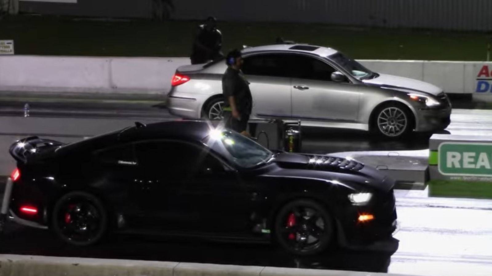Gt500 Drag Racing This Ford Mustang Shelby GT500 Aggressively Seeks A Sub-10-Second Drag Time