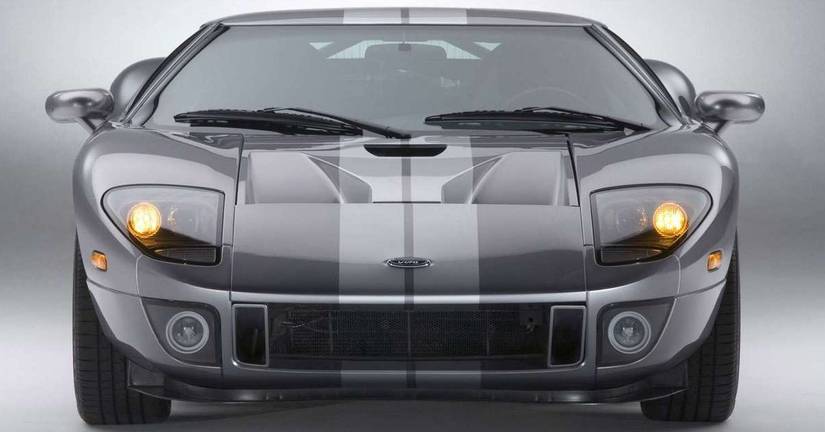 These Are The 9 Most Gorgeous Sports Cars From The 2000s
