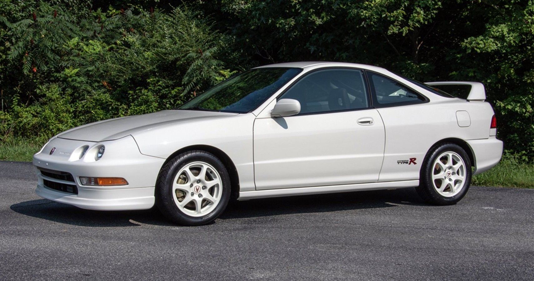 These Are Our 10 Favorite Features Of The Acura Integra Type R, image size:1710x900