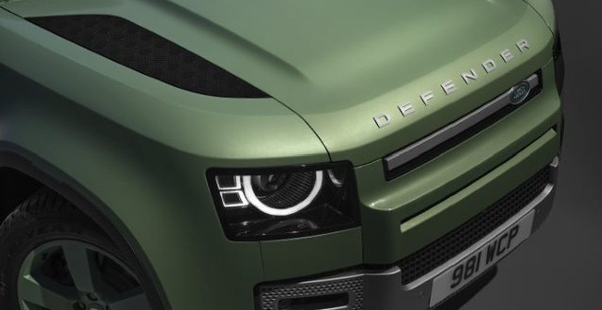 These Are Our Favorite Features Of The 2023 Land Rover Defender