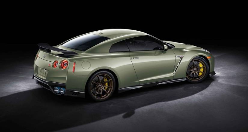 10 Things Only True Gearheads Know About The Nissan GT-R