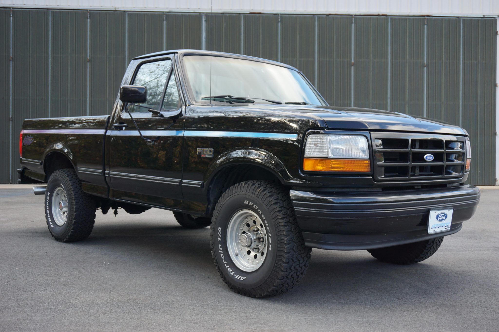 10 Pickup Trucks From The '90s That Were Better Than The GMC Syclone